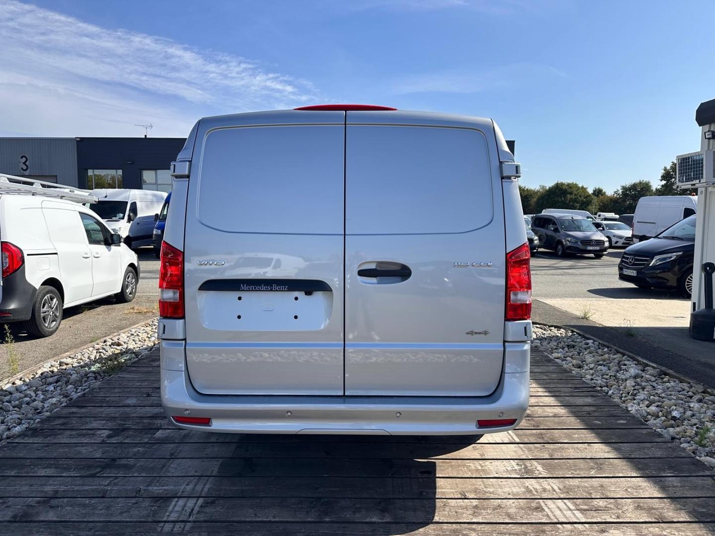 Image MERCEDES-BENZ Vito Fg 119 CDI Mixto Long Select 4x4 9G-Tronic