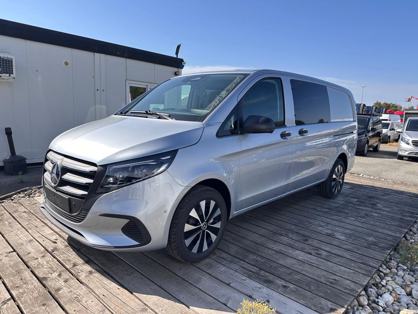 Photo MERCEDES-BENZ Vito Fg 119 CDI Mixto Long Select 4x4 9G-Tronic