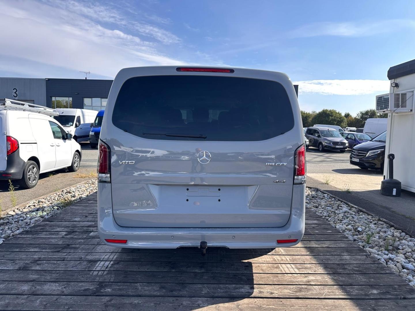 Image MERCEDES-BENZ Vito Fg 119 CDI Mixto Long Select 4x4 9G-Tronic
