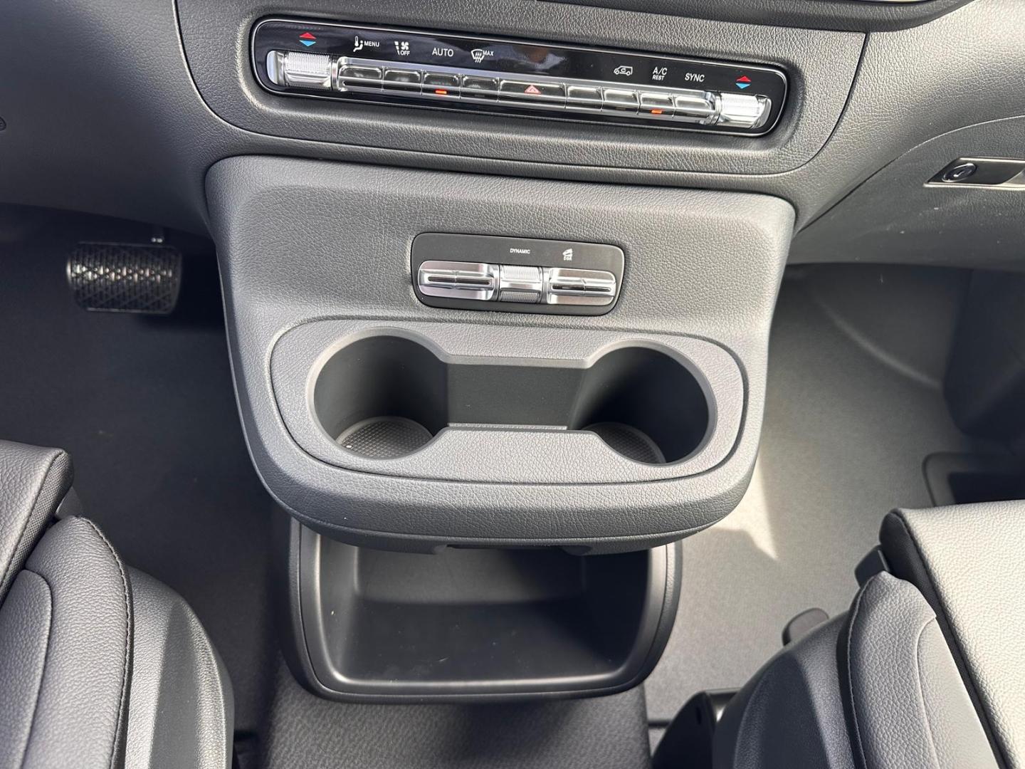 Image MERCEDES-BENZ Vito Fg 119 CDI Mixto Long Select 4x4 9G-Tronic