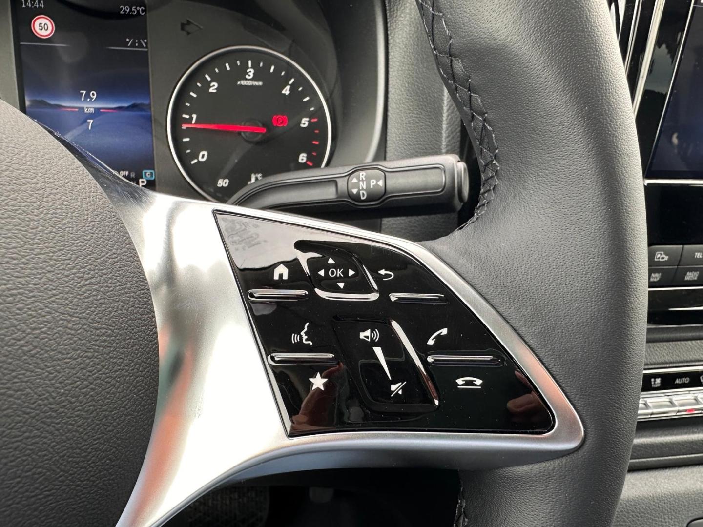 Image MERCEDES-BENZ Vito Fg 119 CDI Mixto Long Select 4x4 9G-Tronic