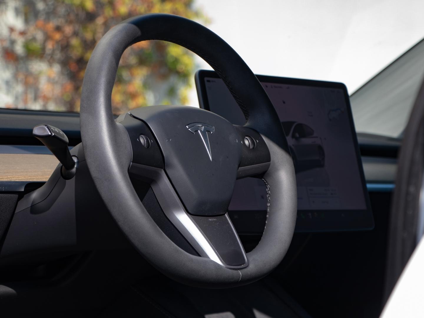 Image TESLA Model Y Standard RWD