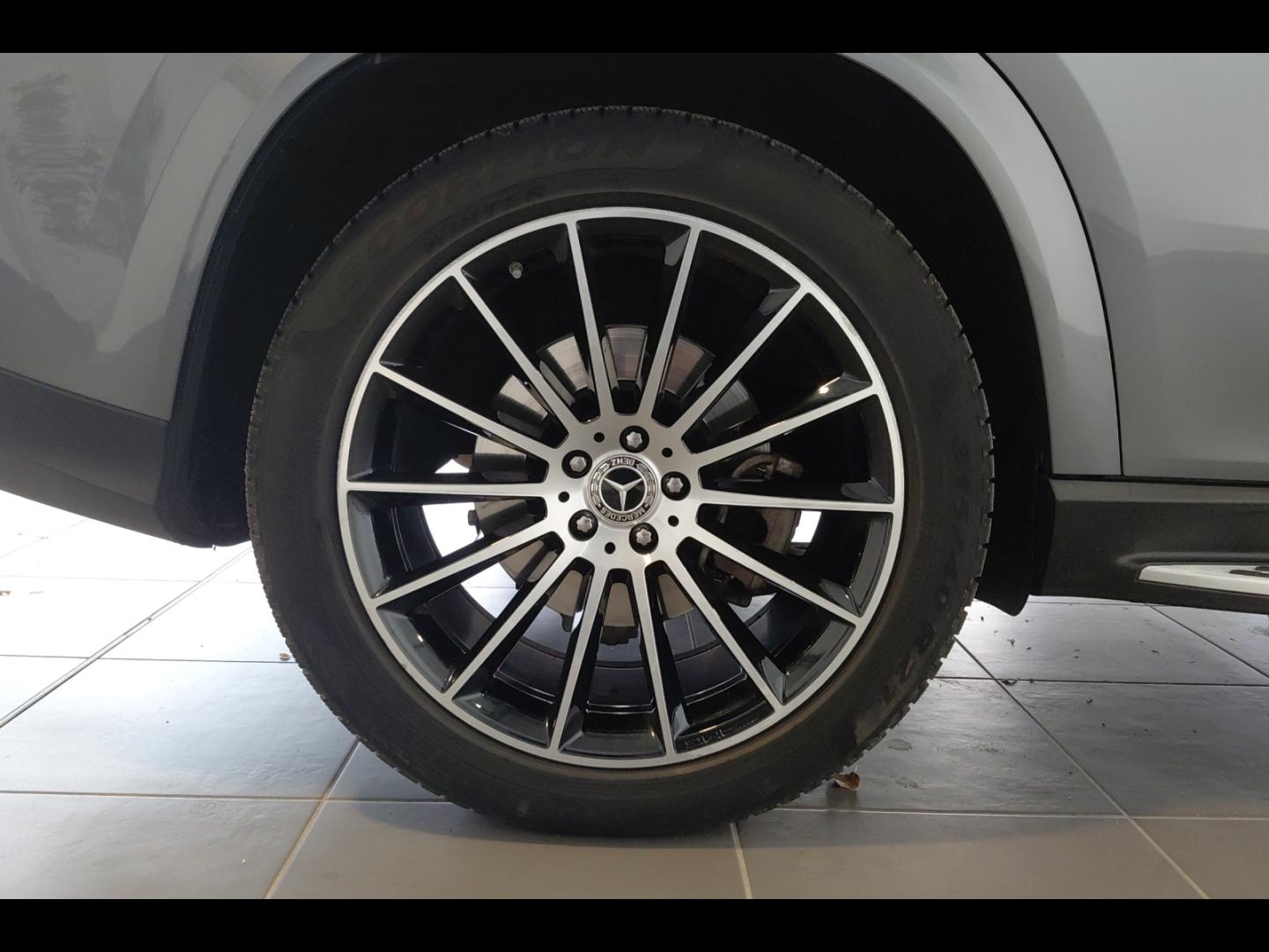 Image MERCEDES-BENZ GLE Coupé 350 de 194+136ch AMG Line 4Matic 9G-Tronic