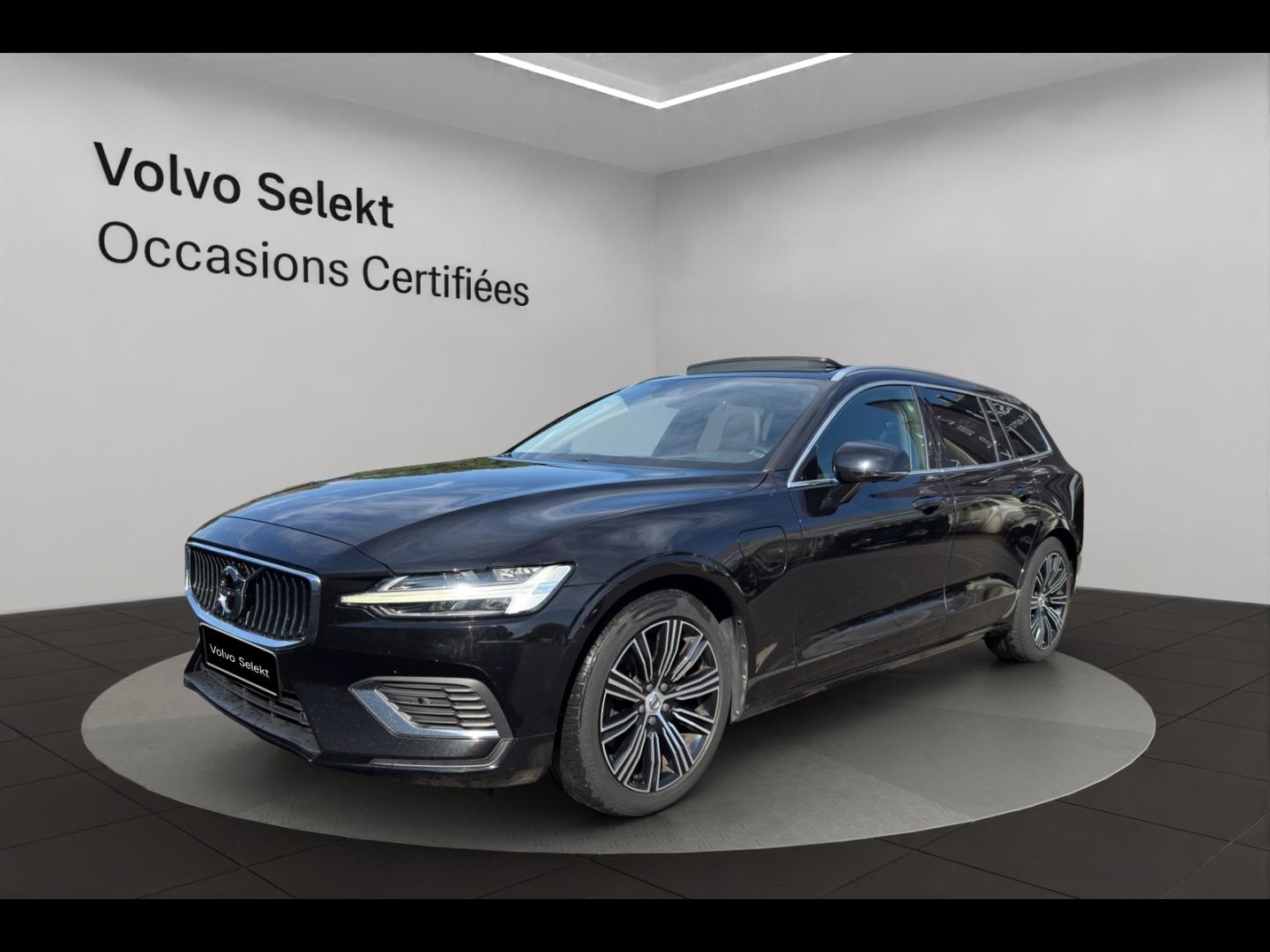 Photo VOLVO V60 T8 Twin Engine 303 + 87ch Inscription Luxe Geartronic 16cv