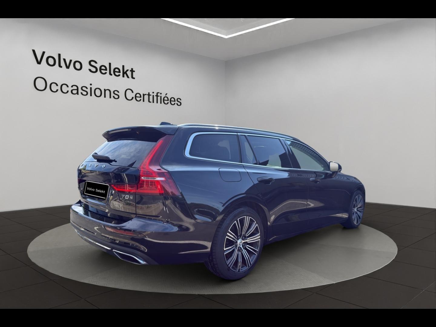 Image VOLVO V60 T8 Twin Engine 303 + 87ch Inscription Luxe Geartronic 16cv