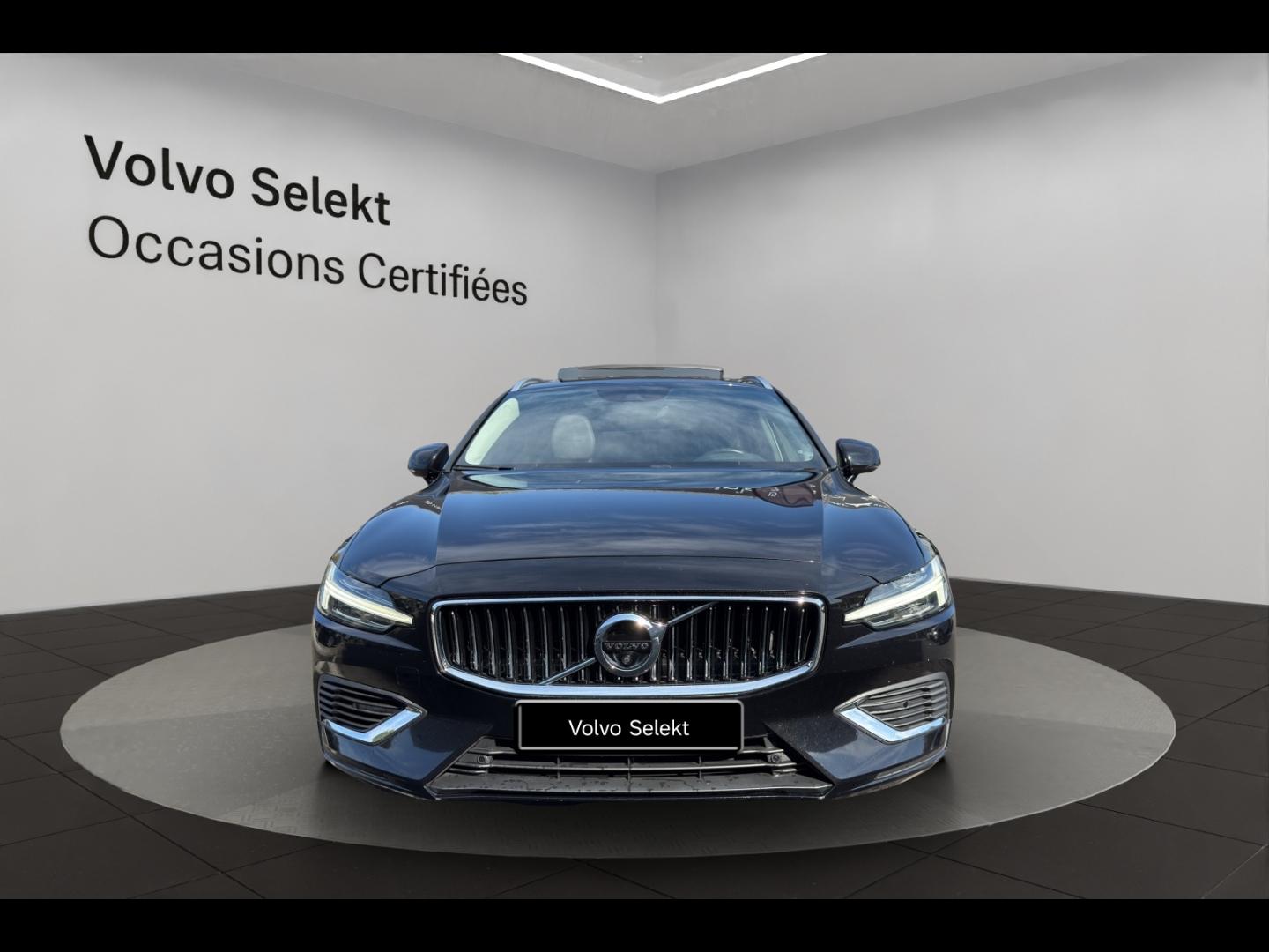 Image VOLVO V60 T8 Twin Engine 303 + 87ch Inscription Luxe Geartronic 16cv