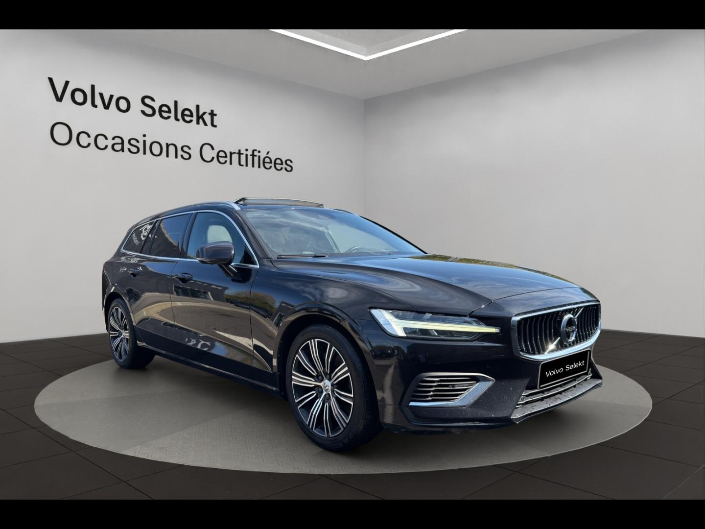 Image VOLVO V60 T8 Twin Engine 303 + 87ch Inscription Luxe Geartronic 16cv