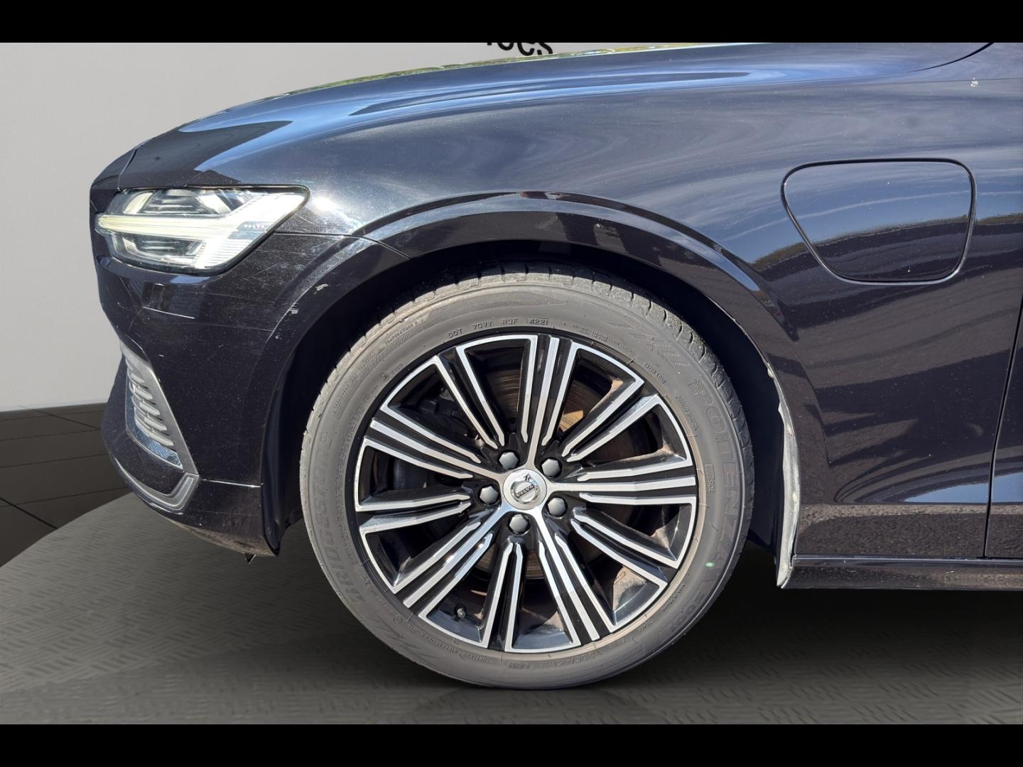 Image VOLVO V60 T8 Twin Engine 303 + 87ch Inscription Luxe Geartronic 16cv
