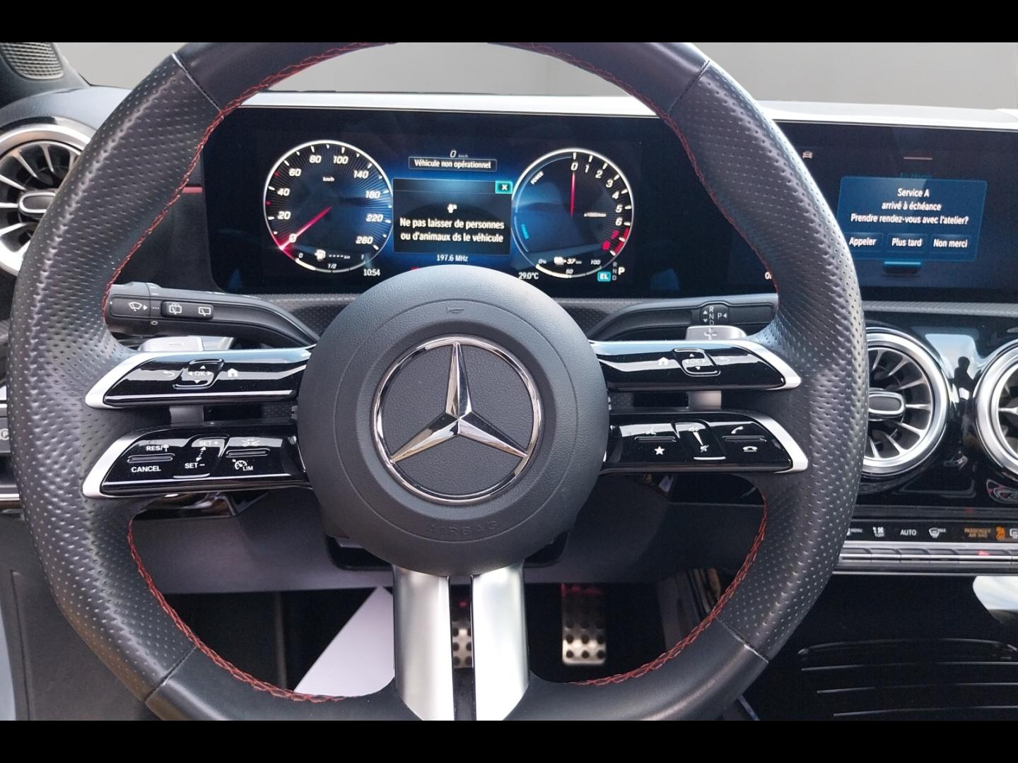 Image MERCEDES-BENZ Classe A 250 e hybride rechargeable 218ch AMG Line 8G-DCT