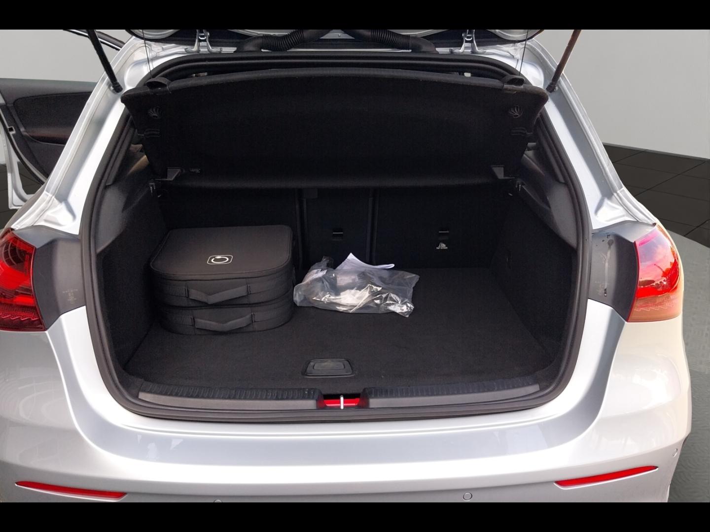 Image MERCEDES-BENZ Classe A 250 e hybride rechargeable 218ch AMG Line 8G-DCT