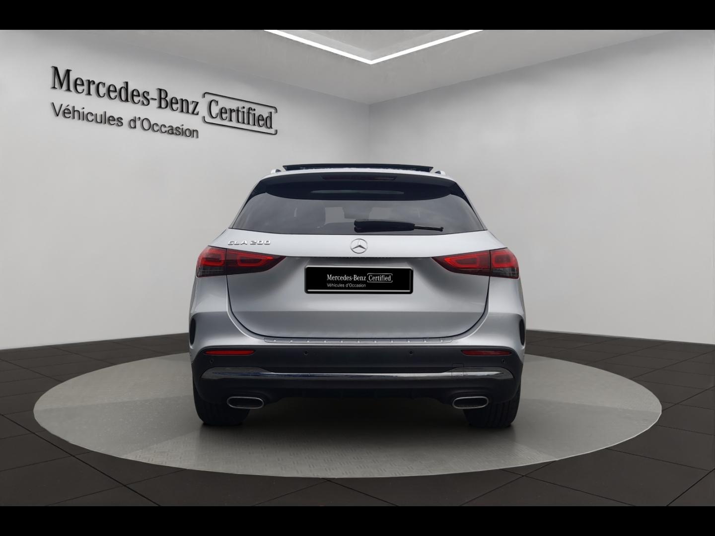 Image MERCEDES-BENZ GLA 200 163ch AMG Line 7G-DCT