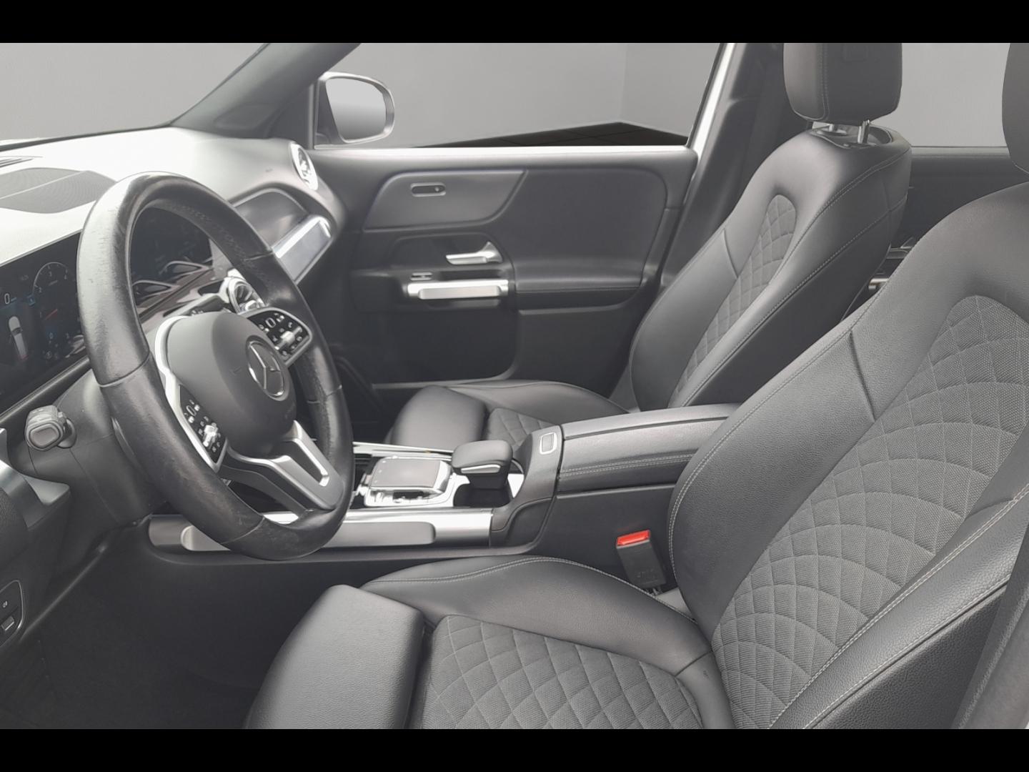 Image MERCEDES-BENZ GLB 200d 150ch Progressive Line 8G DCT