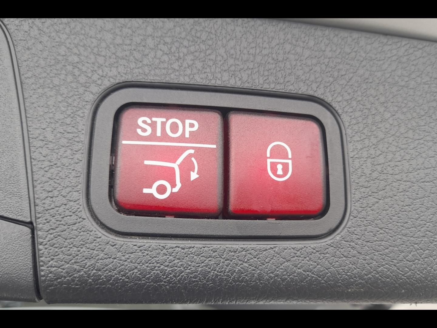 Image MERCEDES-BENZ GLB 200d 150ch Progressive Line 8G DCT