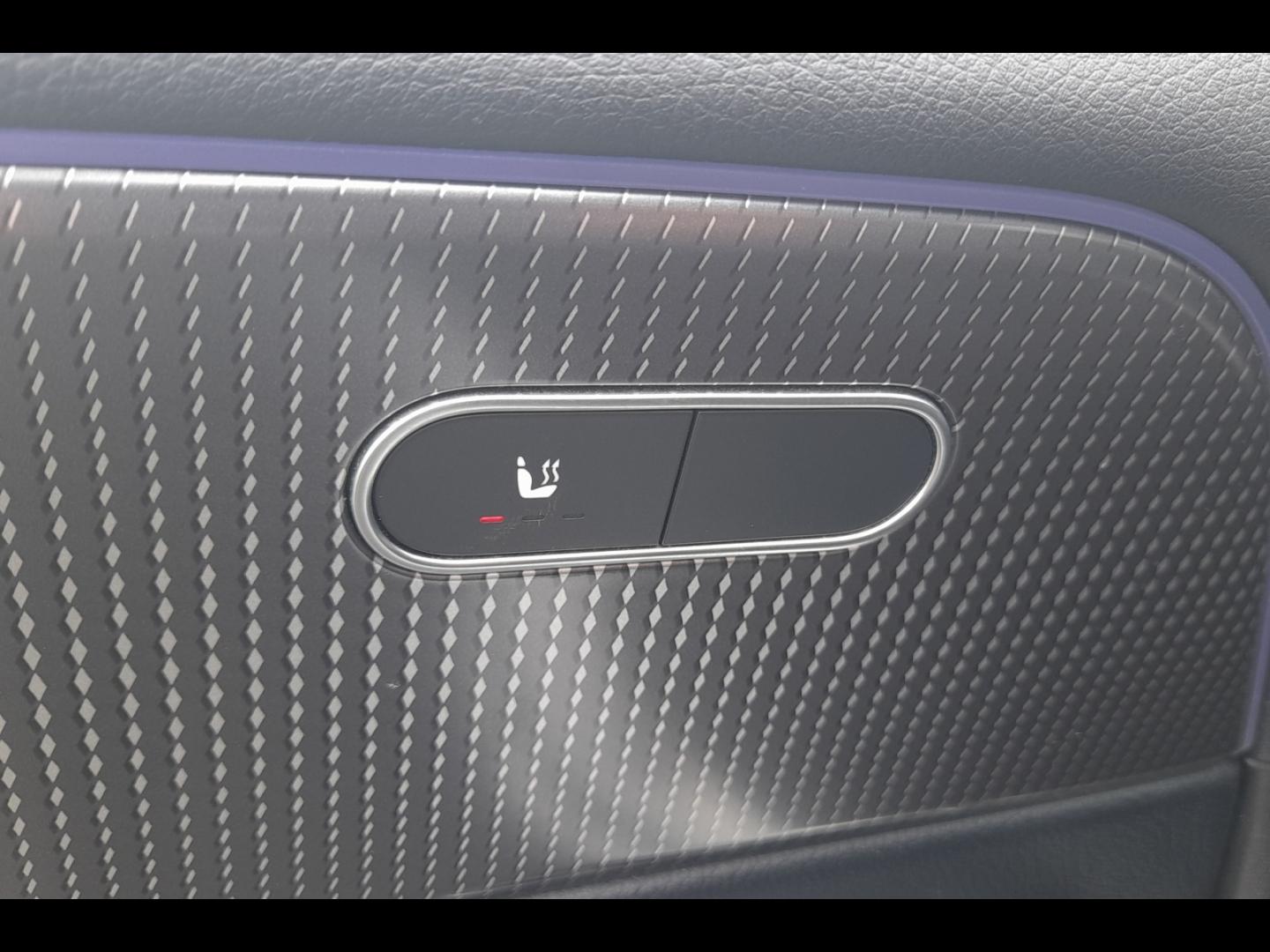 Image MERCEDES-BENZ GLB 200d 150ch Progressive Line 8G DCT