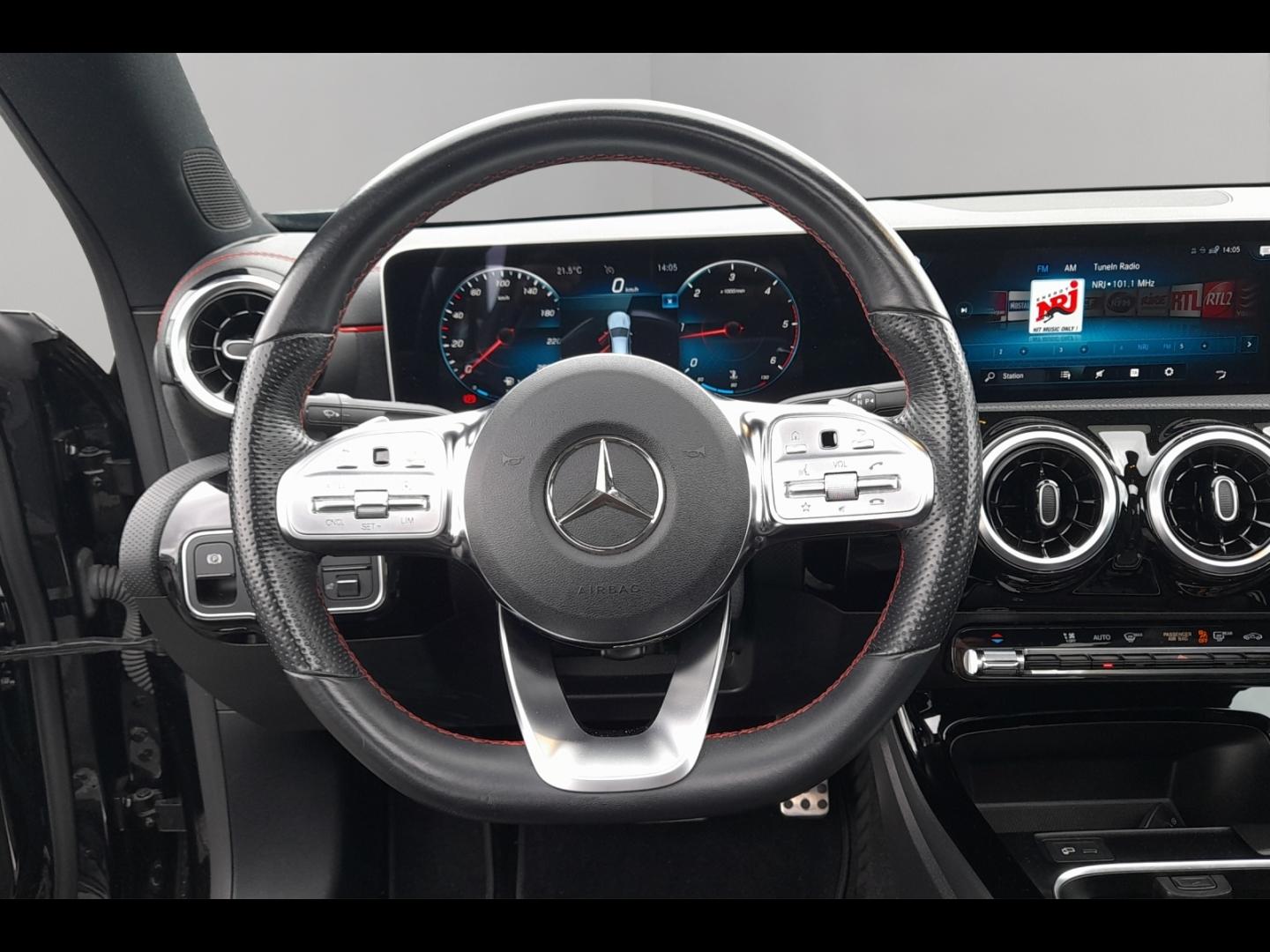 Image MERCEDES-BENZ CLA 220 d 190ch AMG Line 8G-DCT