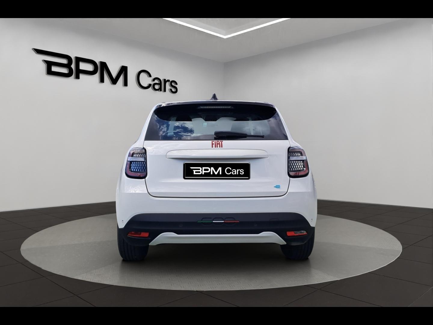 Image FIAT 600 e 156ch 54kWh Red