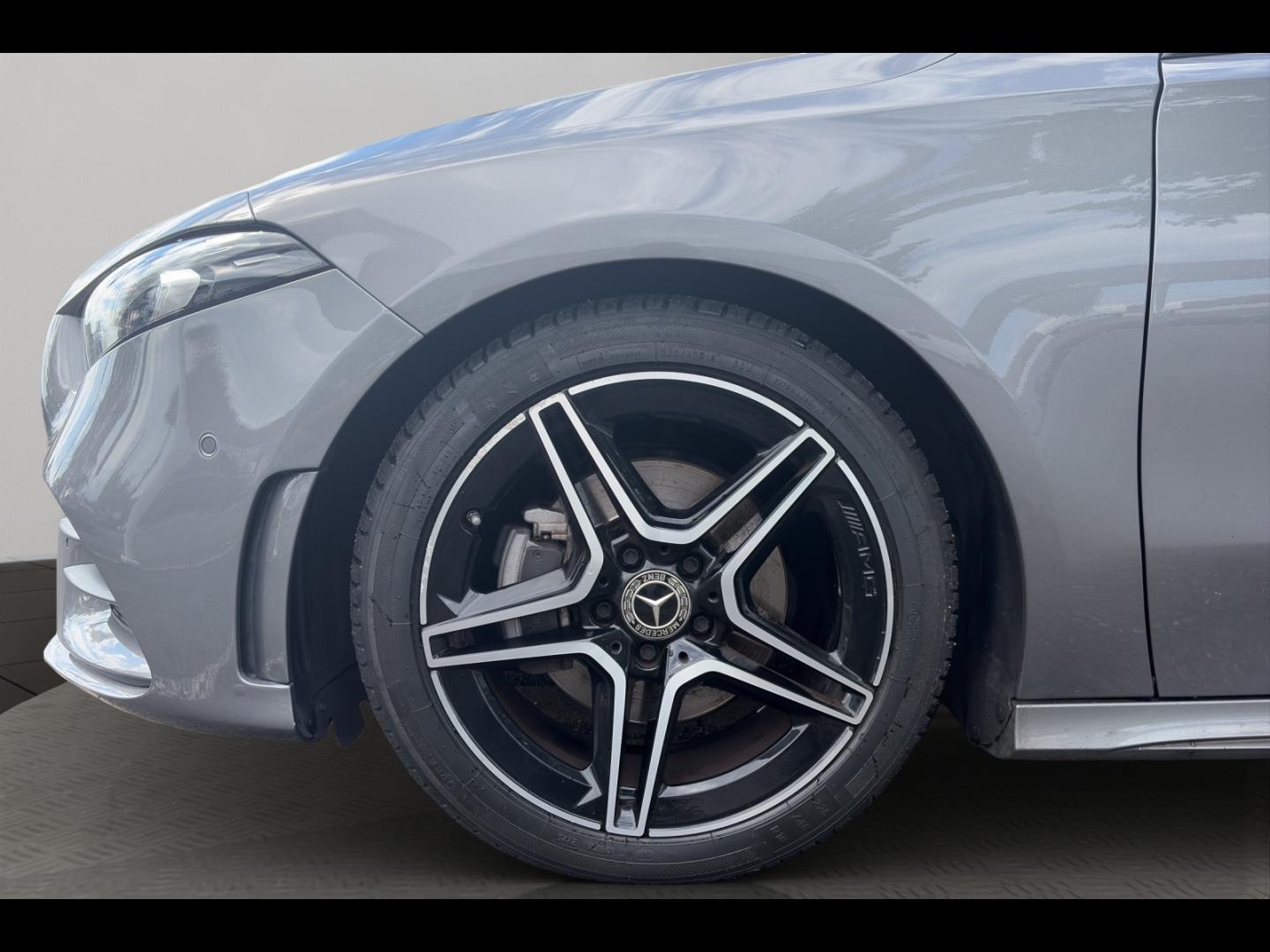 Image MERCEDES-BENZ Classe A 180d 116ch AMG Line
