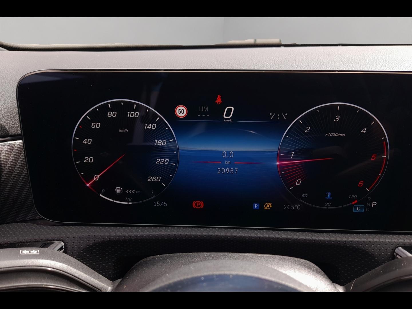 Image MERCEDES-BENZ Classe A 180 d 116ch Progressive Line 8G-DCT