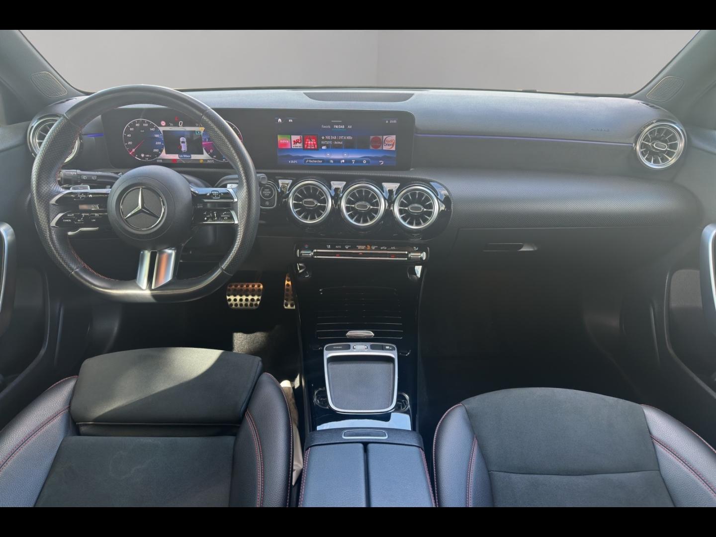 Image MERCEDES-BENZ Classe A 200 d 150ch AMG Line 8G-DCT