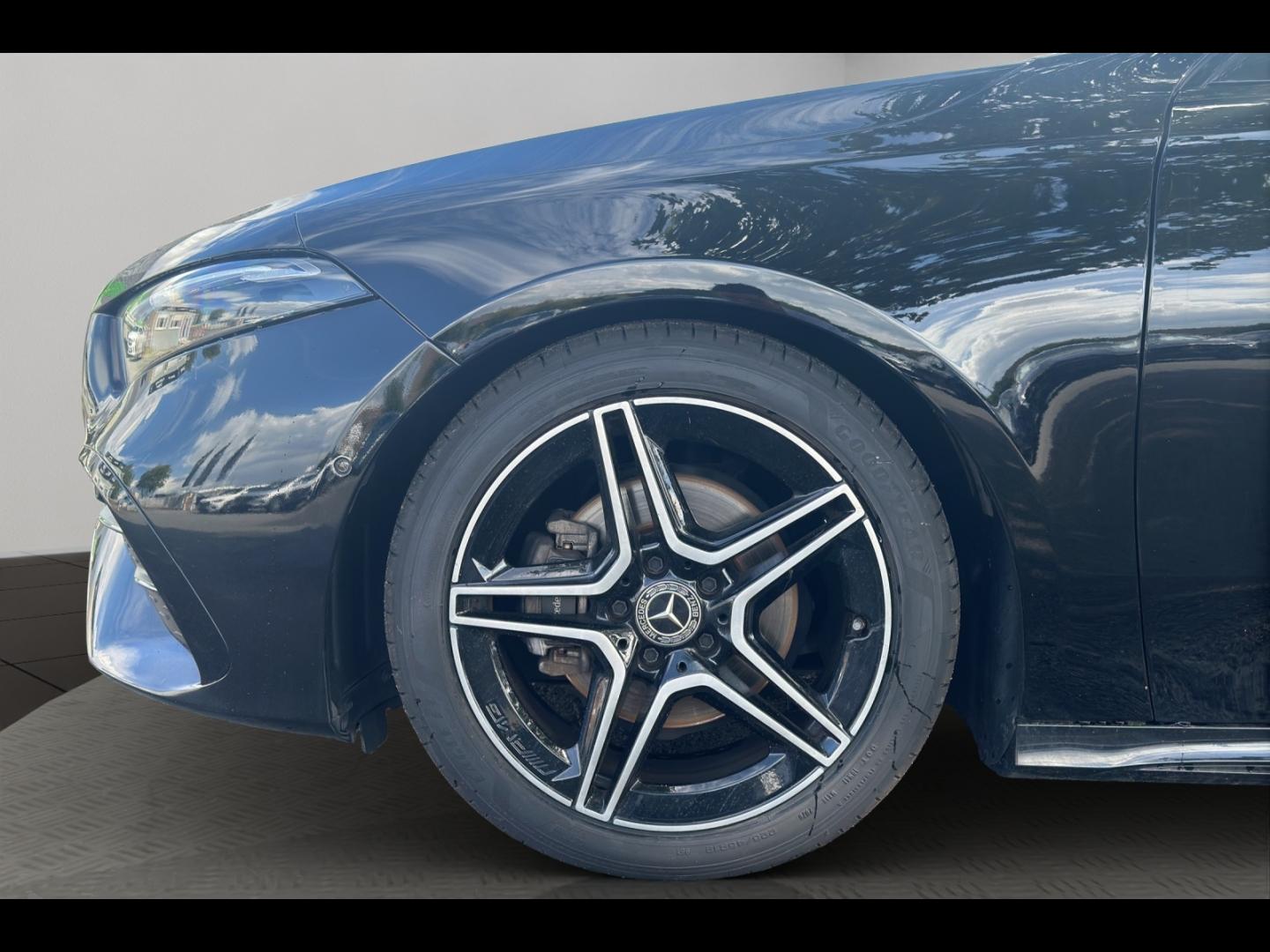 Image MERCEDES-BENZ Classe A 200 d 150ch AMG Line 8G-DCT