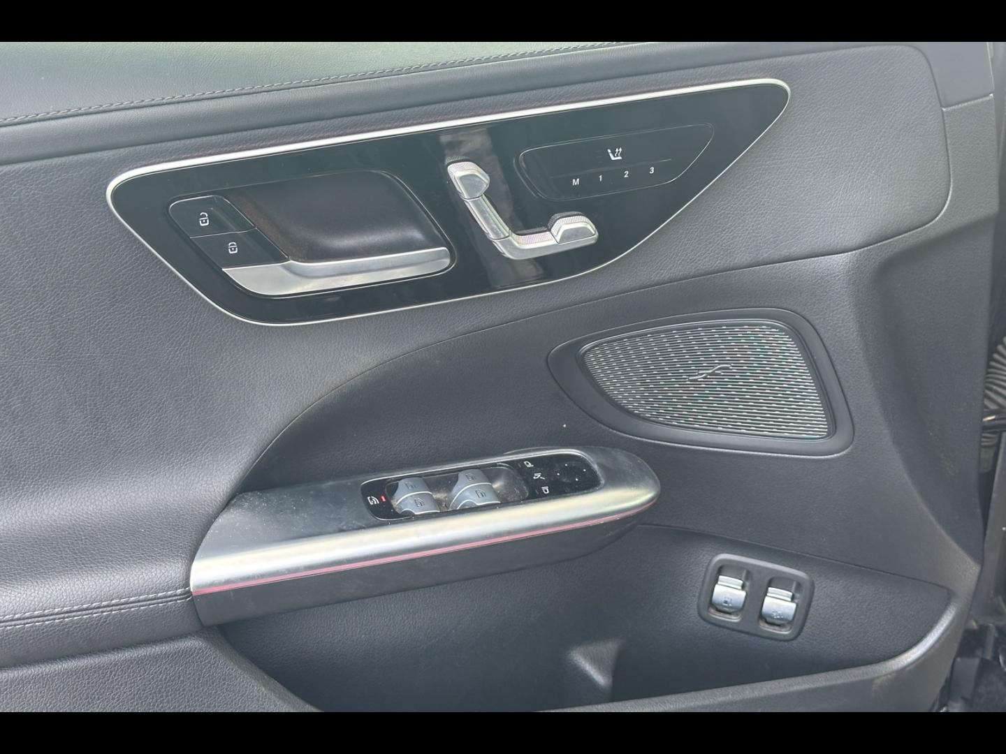 Image MERCEDES-BENZ Classe C Break 300 e 204+129ch AMG Line