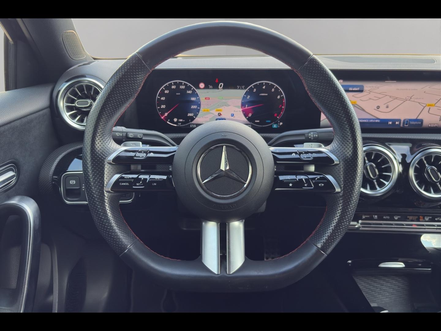 Image MERCEDES-BENZ Classe A 200 163ch AMG Line 7G-DCT