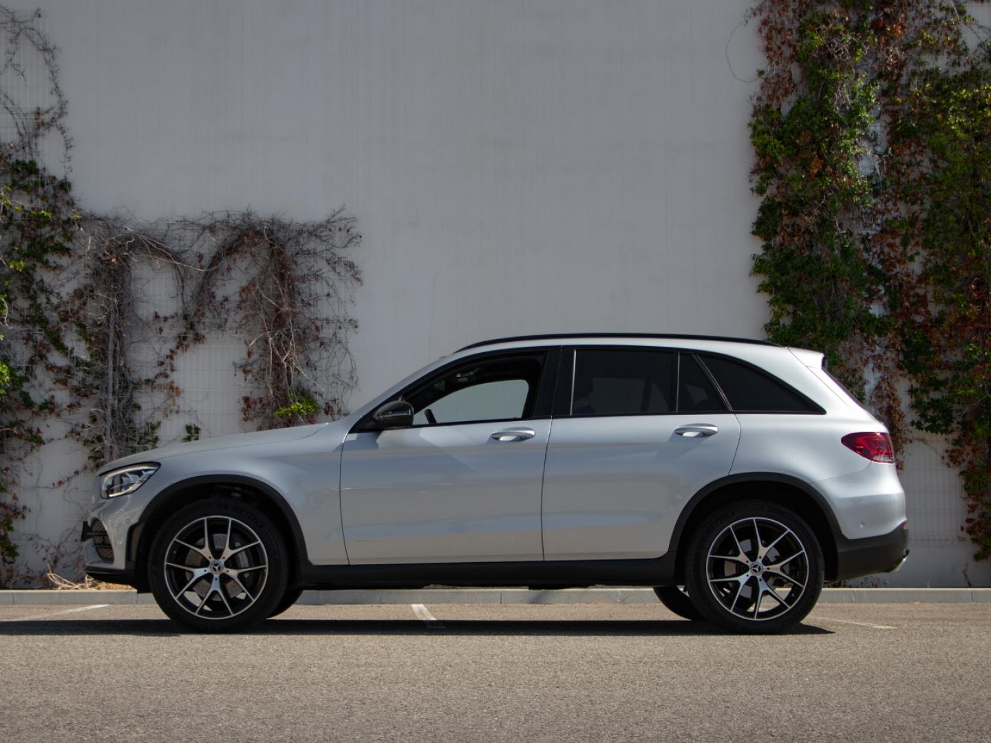 Image MERCEDES-BENZ GLC 300 de 194+122ch AMG Line 4Matic 9G-Tronic