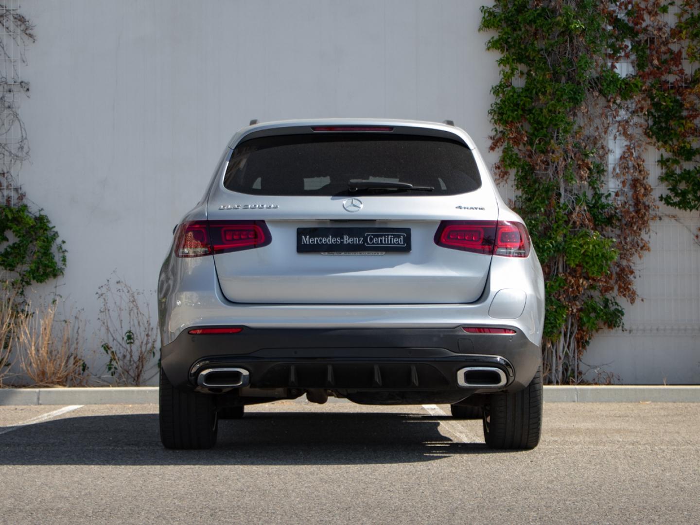 Image MERCEDES-BENZ GLC 300 de 194+122ch AMG Line 4Matic 9G-Tronic