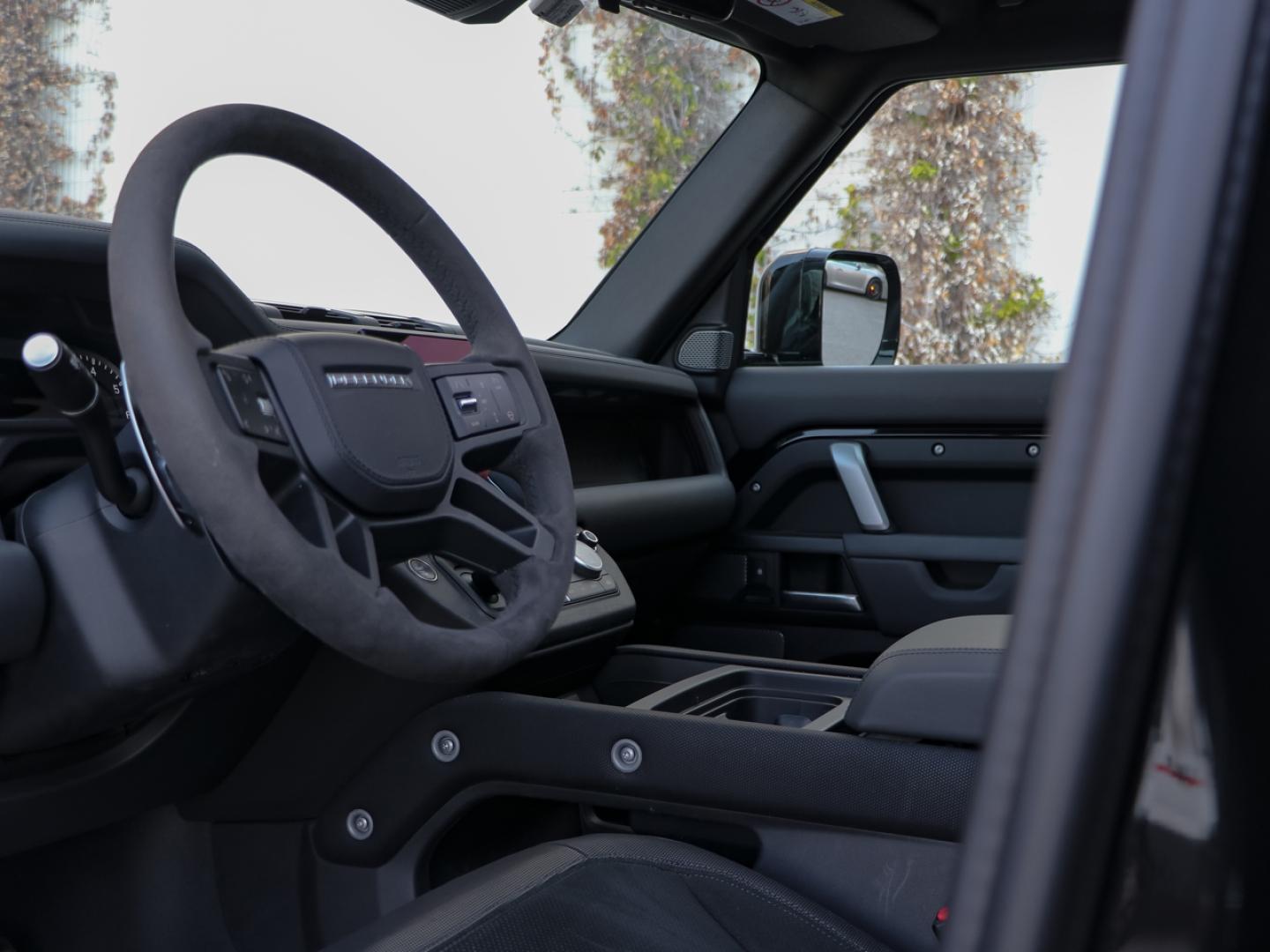 Image LAND-ROVER Defender 110 5.0 P525 X-Dynamic V8
