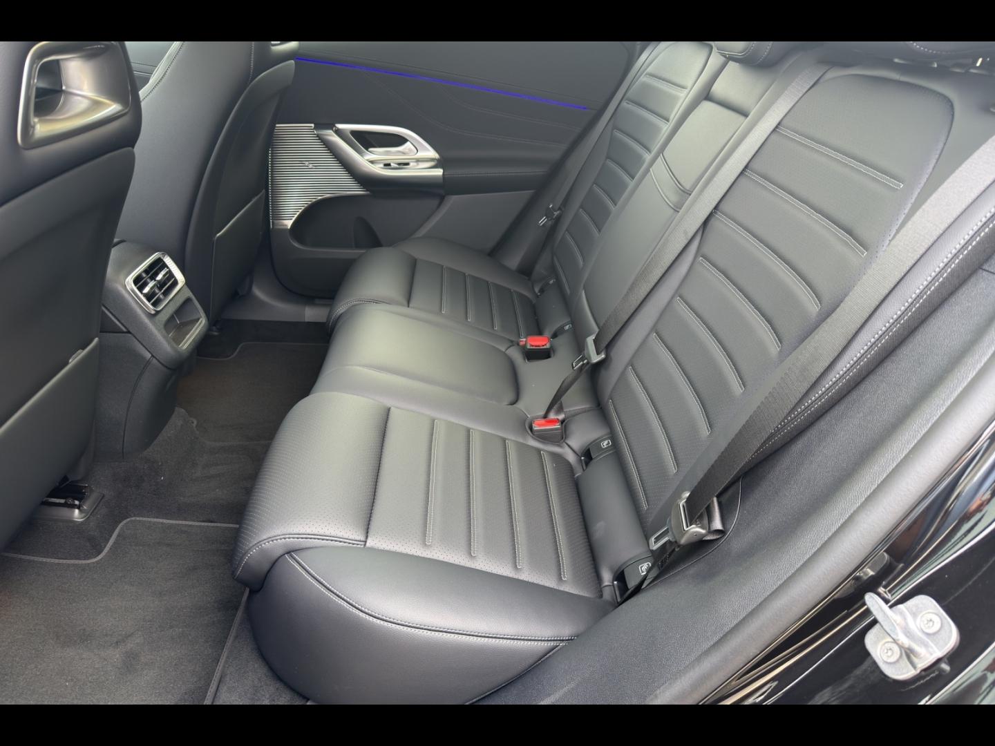 Image MERCEDES-BENZ GLC 400 EQ 489ch AMG Line 4Matic