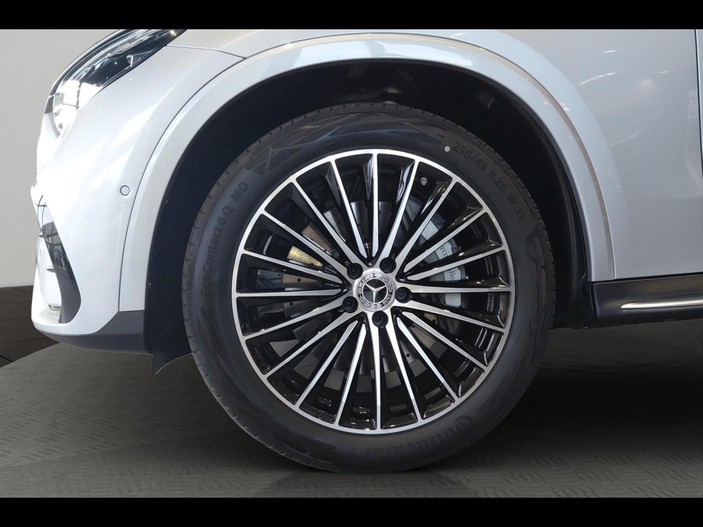 Image MERCEDES-BENZ GLC Coupé 220 d 197ch AMG Line 4Matic 9G-Tronic