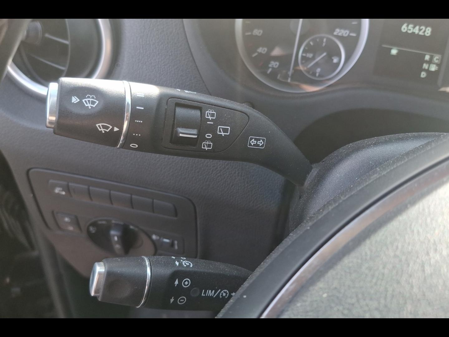 Image MERCEDES-BENZ Vito Fg 116 CDI Mixto Long Pro E6 Propulsion