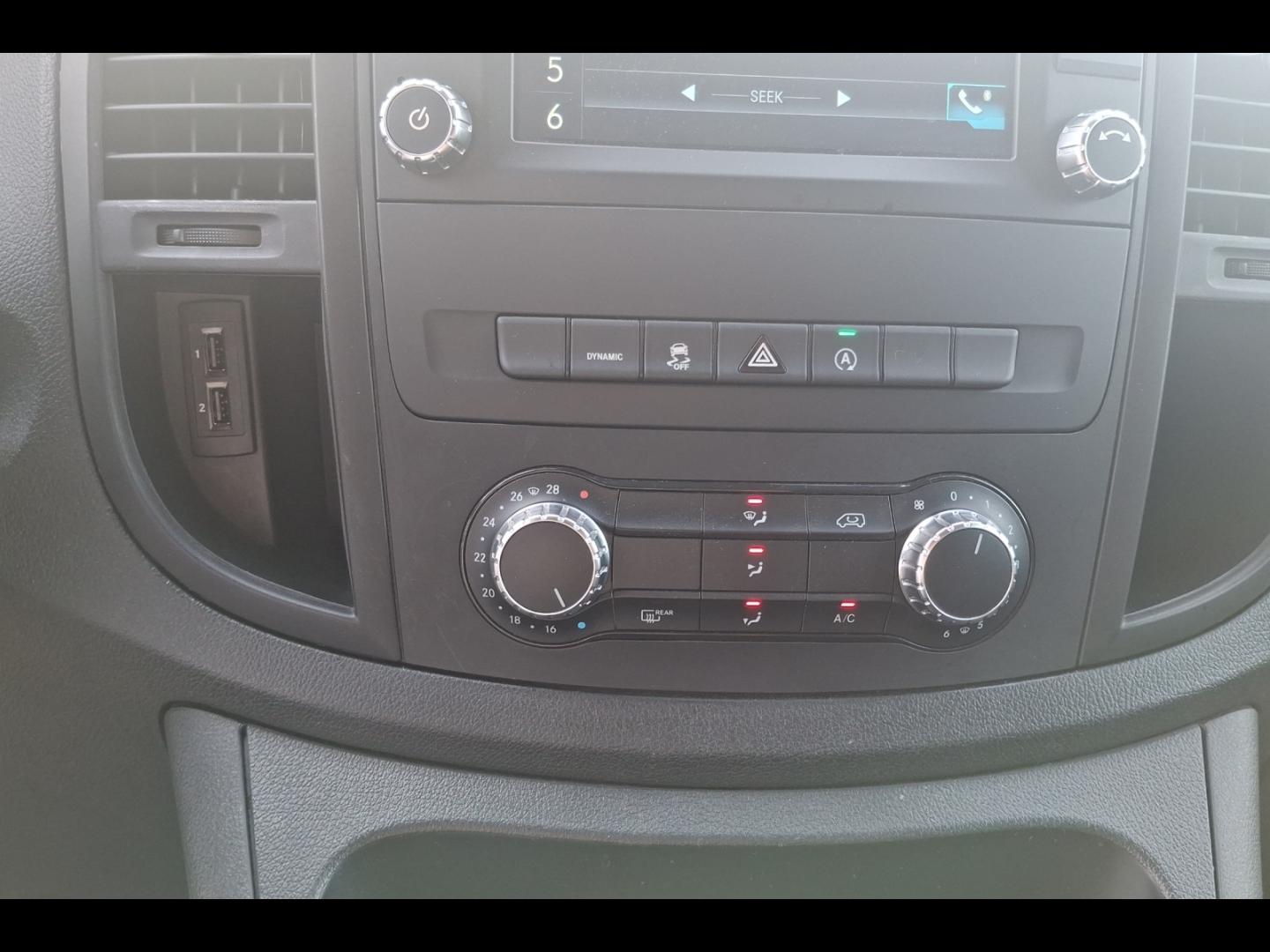 Image MERCEDES-BENZ Vito Fg 116 CDI Mixto Long Pro E6 Propulsion