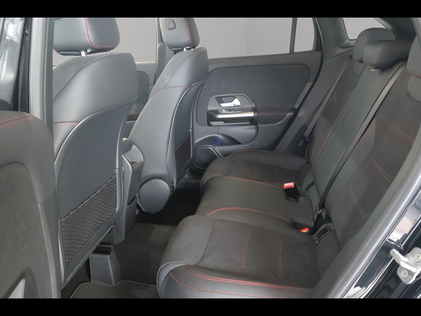 Image MERCEDES-BENZ GLA 200 d 150ch Edition 140 8G-DCT