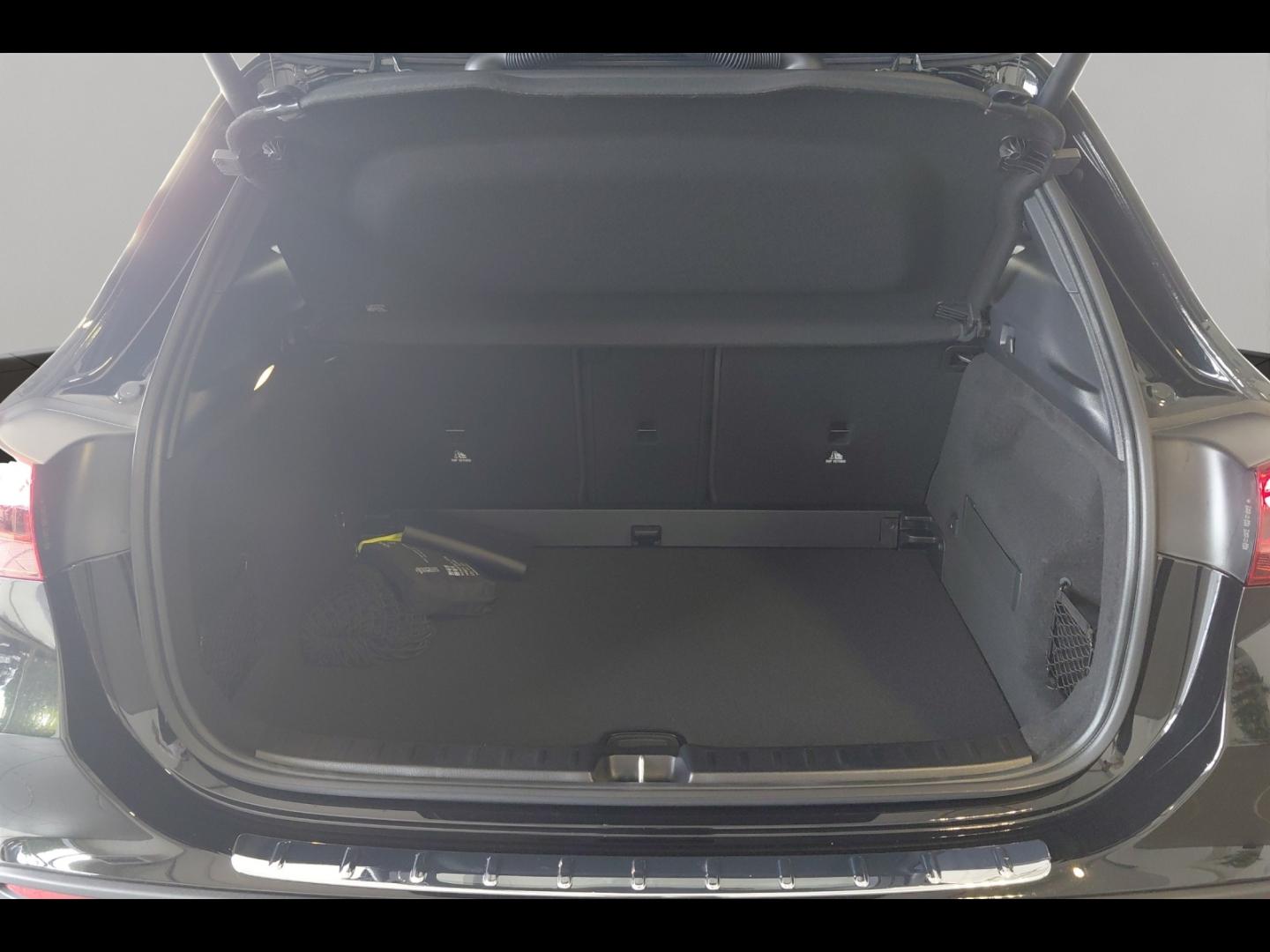 Image MERCEDES-BENZ GLA 200 d 150ch Edition 140 8G-DCT