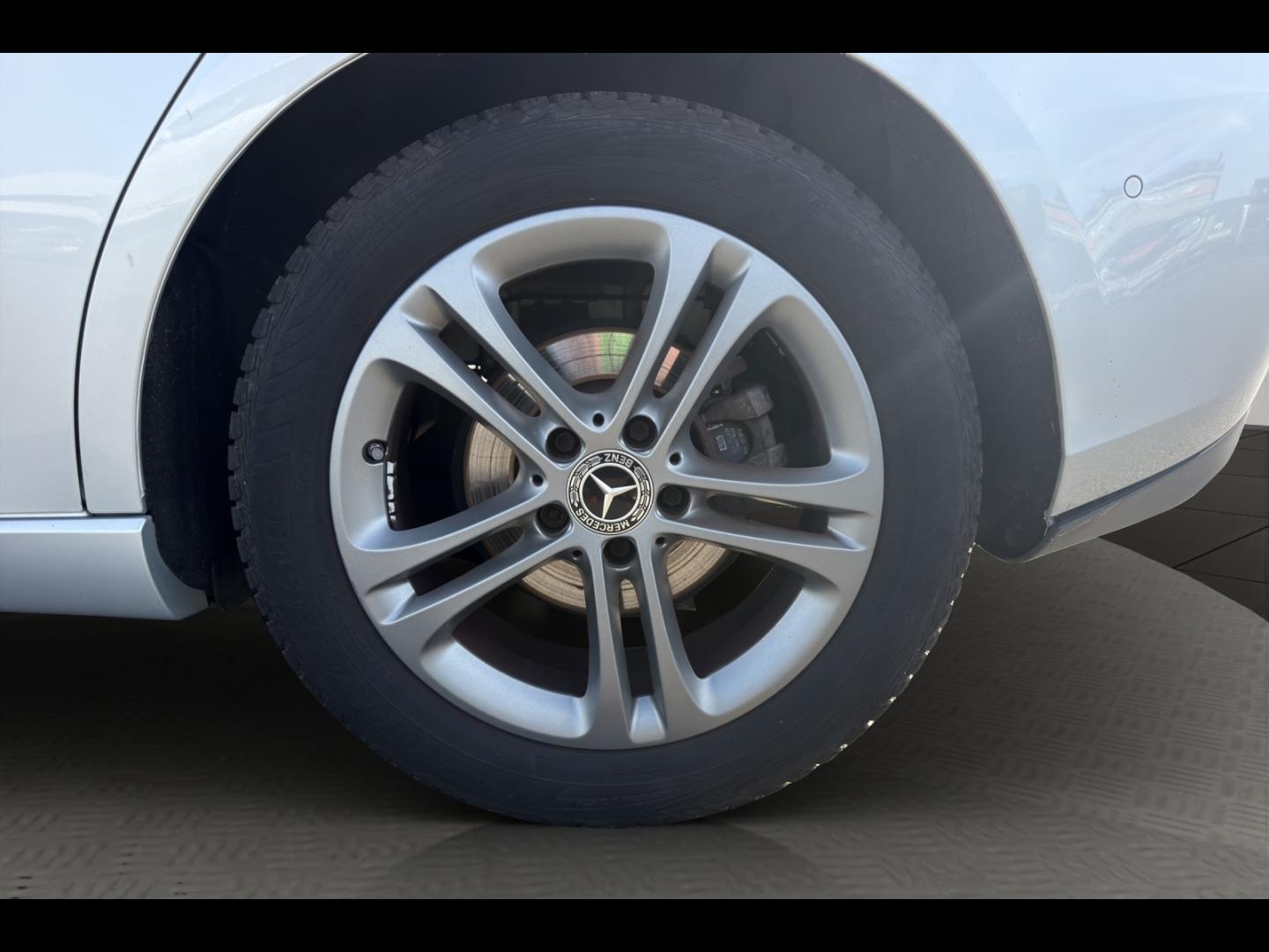 Image MERCEDES-BENZ Classe B 180d 116ch Style Line 7G-DCT