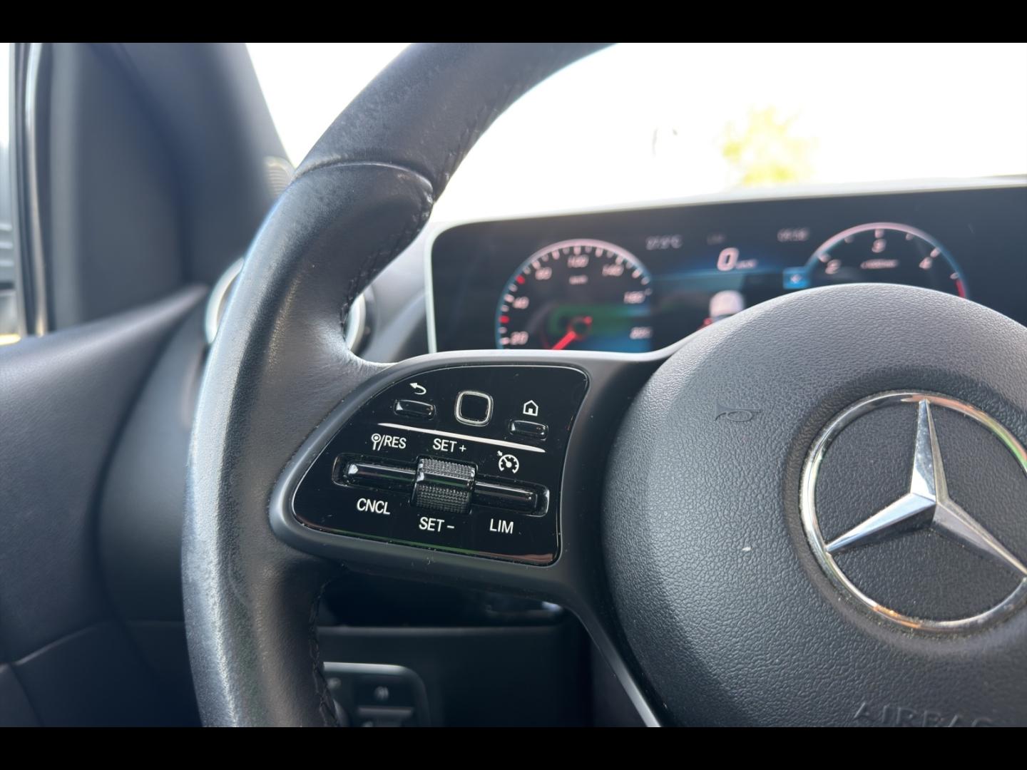 Image MERCEDES-BENZ Classe B 180d 116ch Style Line 7G-DCT