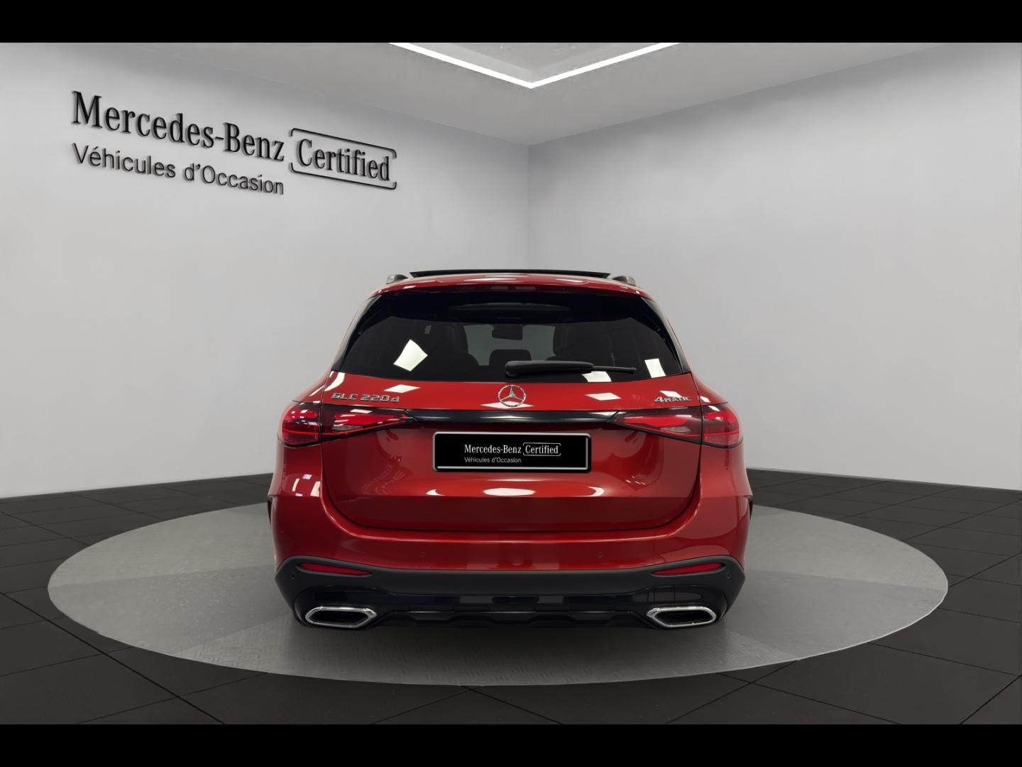 Image MERCEDES-BENZ GLC 220 d 197ch AMG Line 4Matic 9G-Tronic