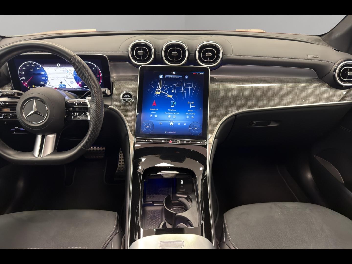 Image MERCEDES-BENZ GLC 220 d 197ch AMG Line 4Matic 9G-Tronic
