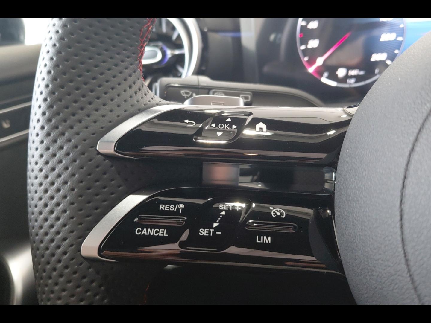 Image MERCEDES-BENZ Classe A 200 d 150ch AMG Line 8G-DCT