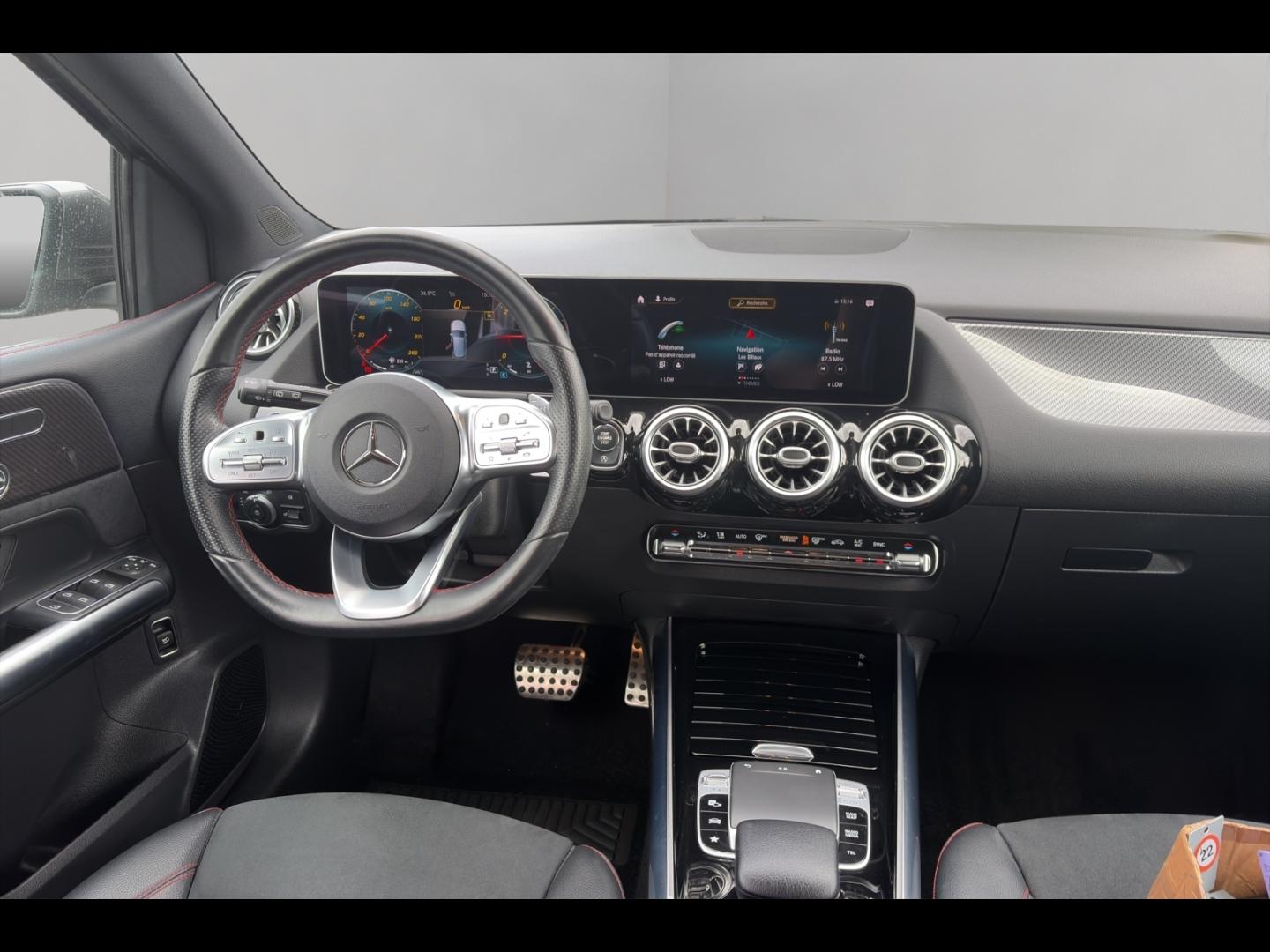 Image MERCEDES-BENZ Classe B 180d 116ch AMG Line 7G-DCT