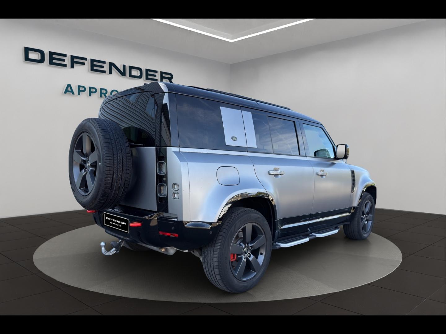 Image LAND-ROVER Defender 110 2.0 P400e X-Dynamic X