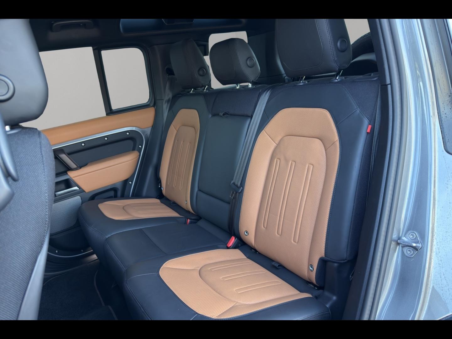 Image LAND-ROVER Defender 110 2.0 P400e X-Dynamic X