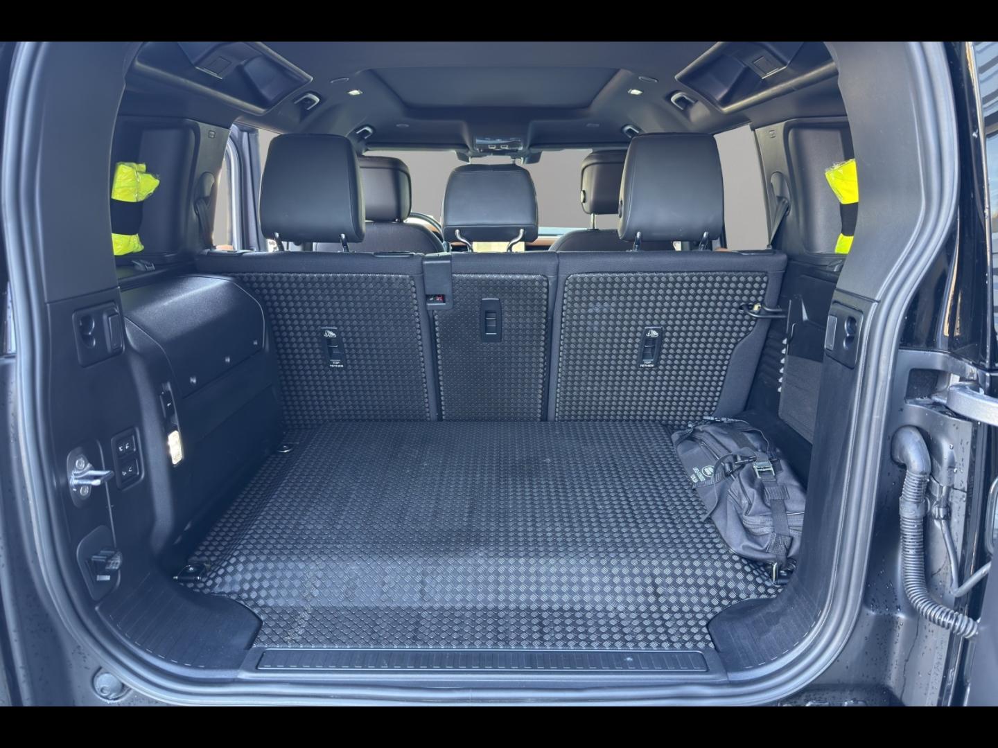 Image LAND-ROVER Defender 110 2.0 P400e X-Dynamic X