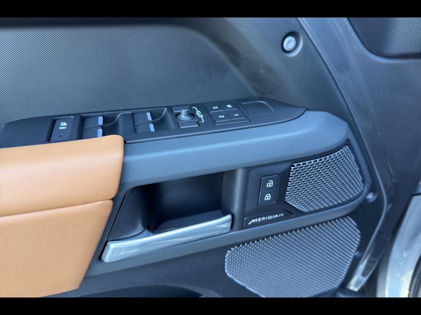 Image LAND-ROVER Defender 110 2.0 P400e X-Dynamic X
