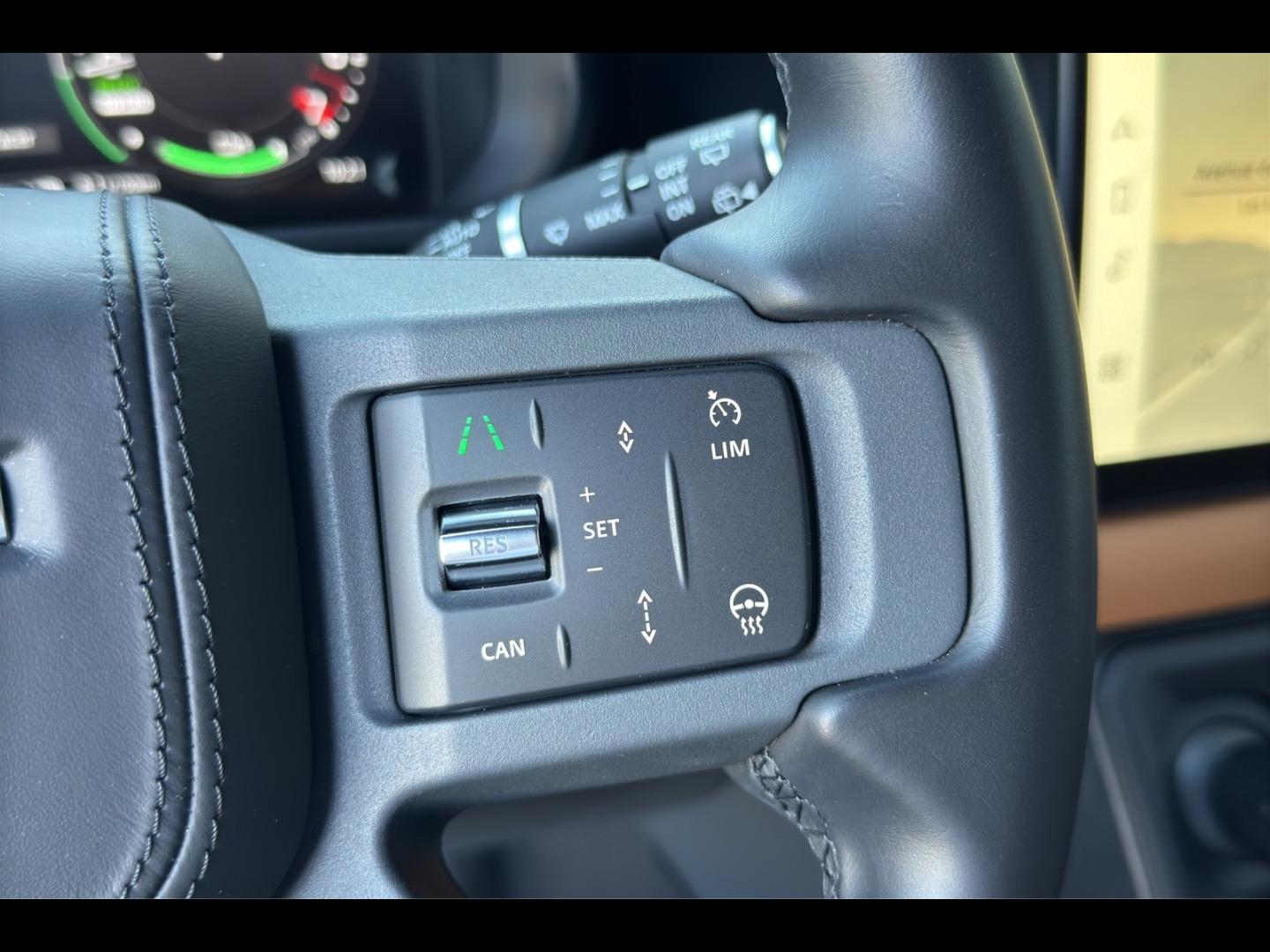 Image LAND-ROVER Defender 110 2.0 P400e X-Dynamic X
