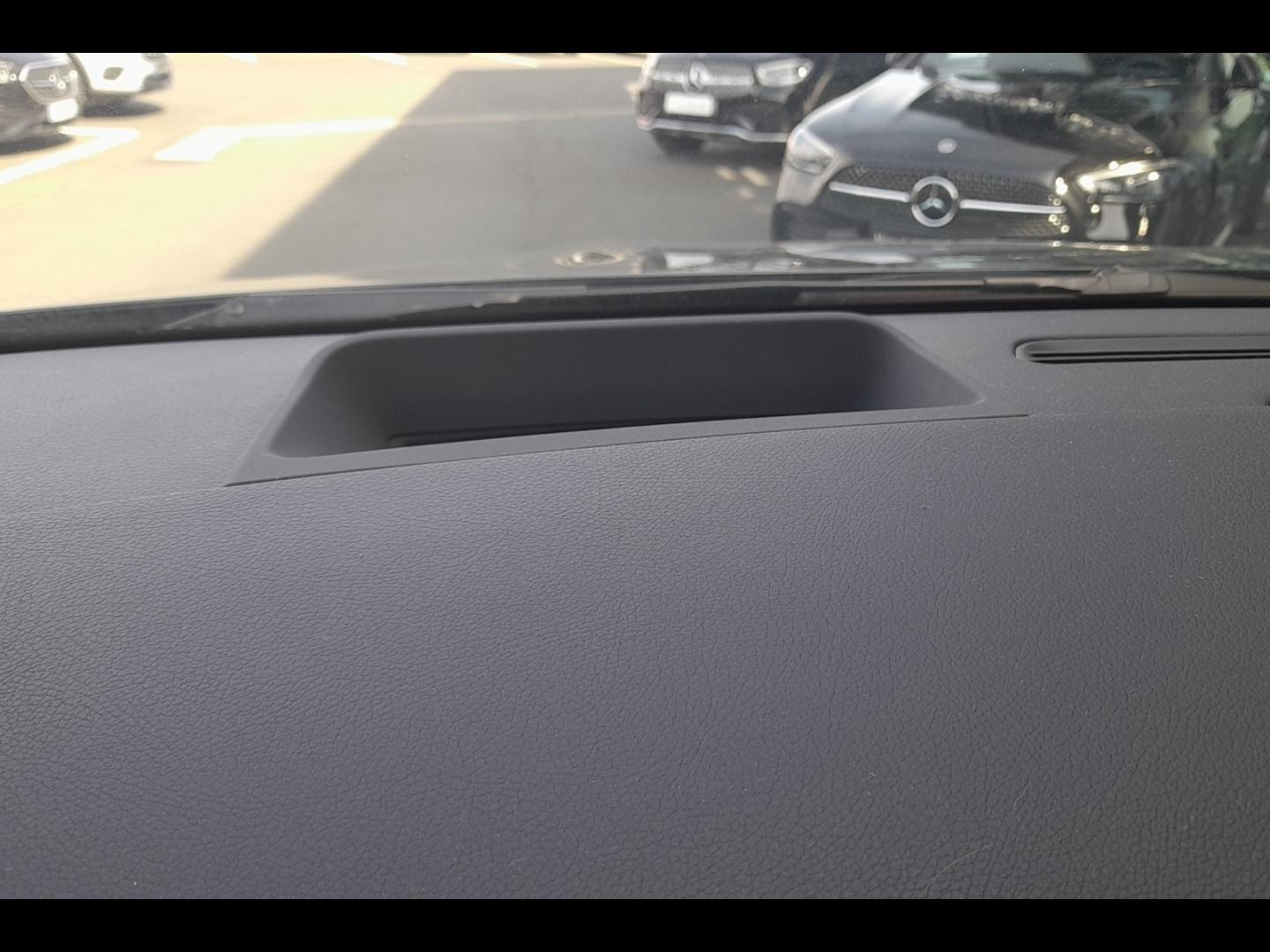 Image MERCEDES-BENZ EQA 250+ 190ch Progressive Line