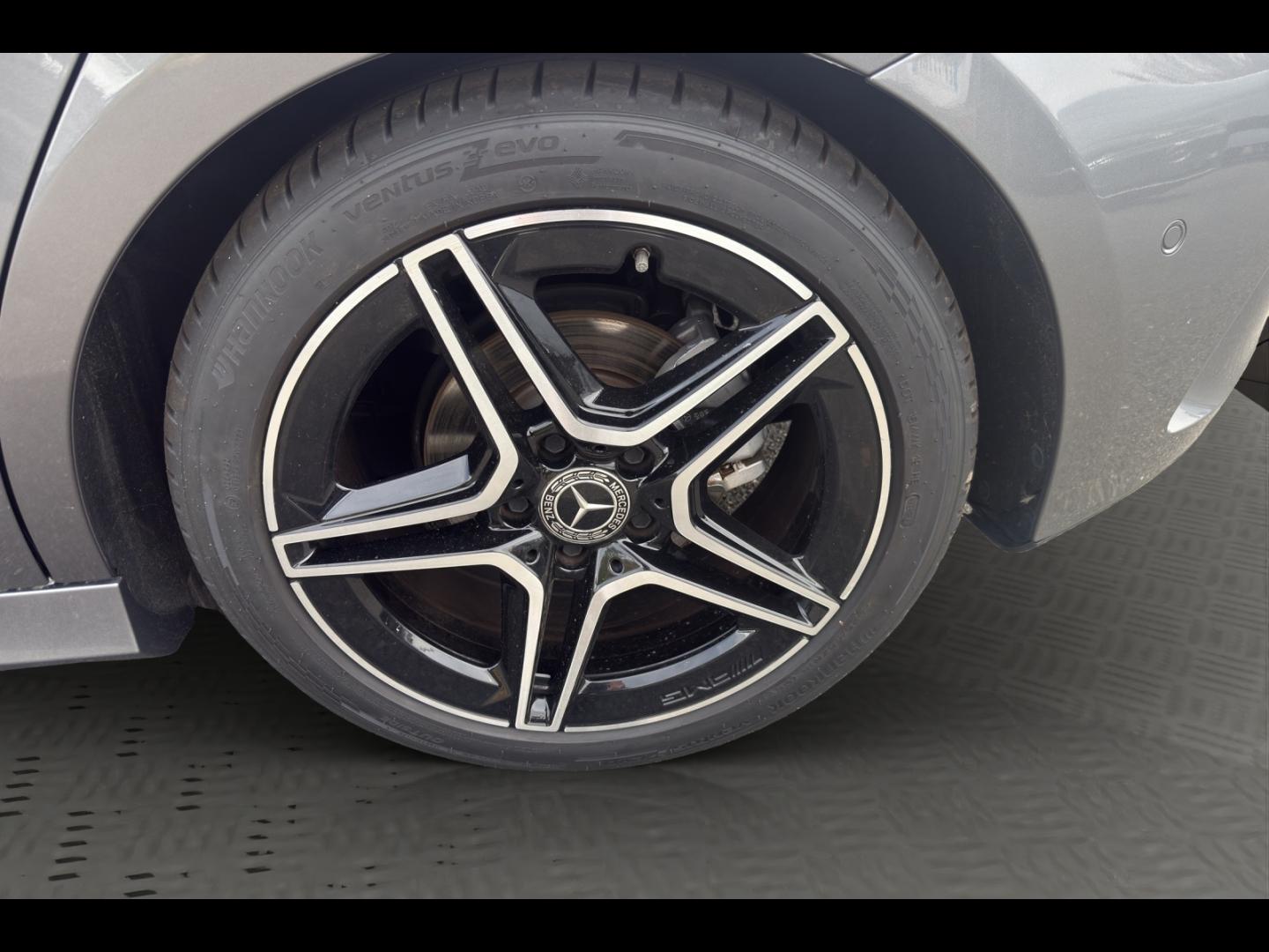Image MERCEDES-BENZ Classe A 180 136ch AMG Line
