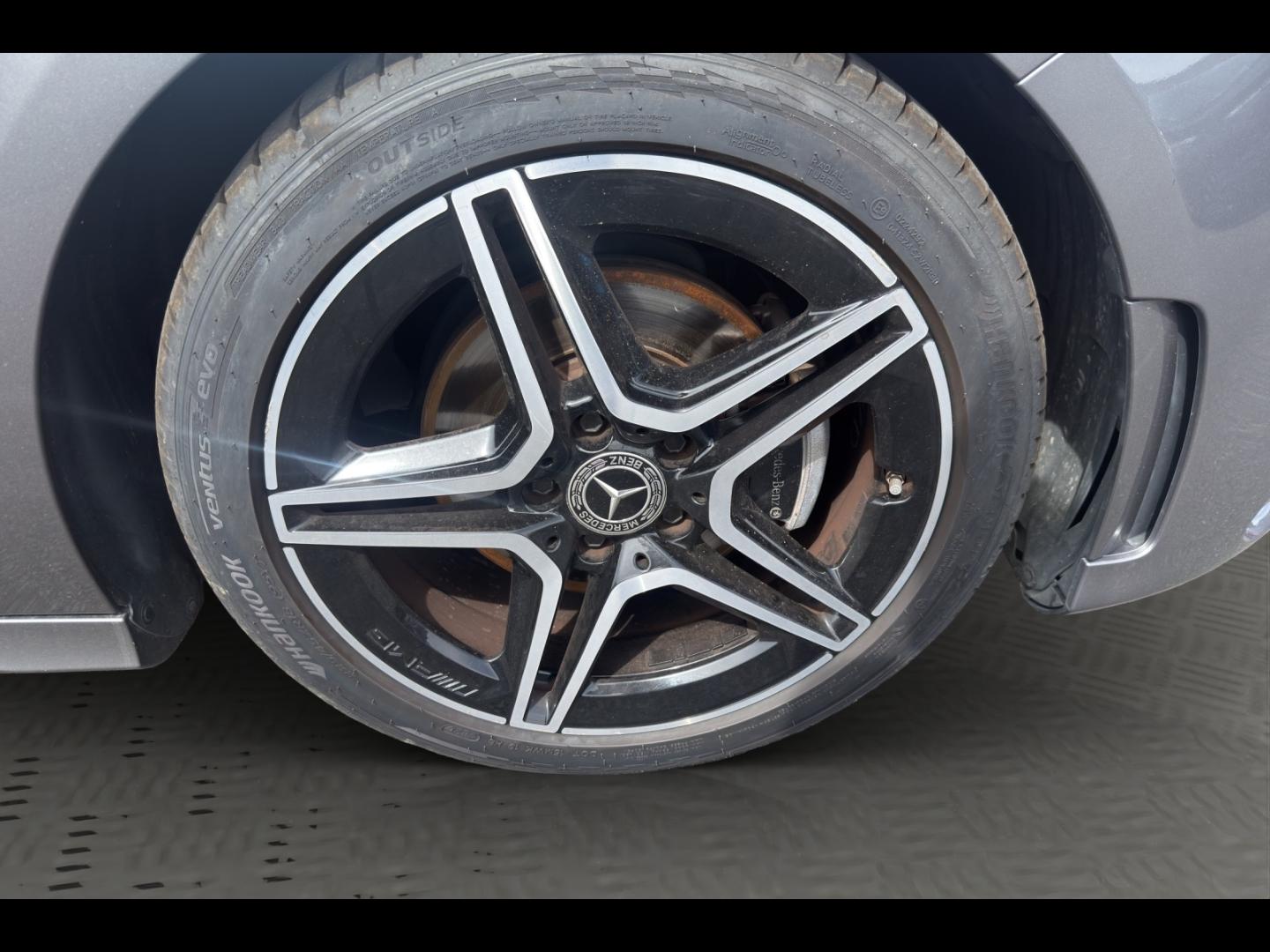 Image MERCEDES-BENZ Classe A 180 136ch AMG Line