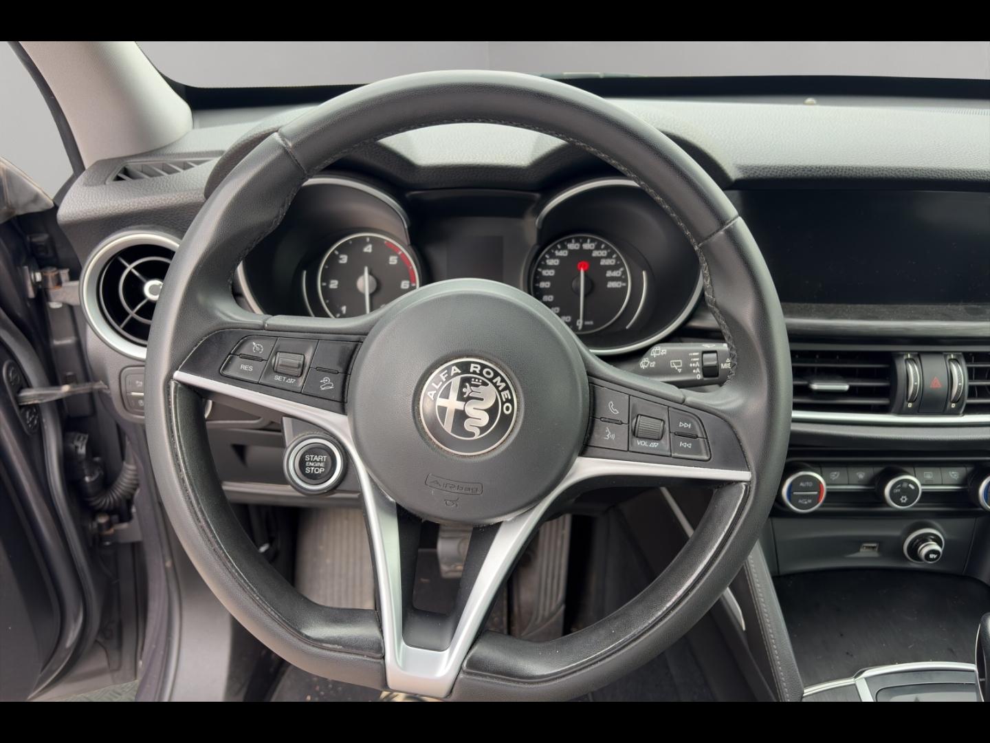 Image ALFA ROMEO Stelvio 2.2 Diesel 180ch Super AT8